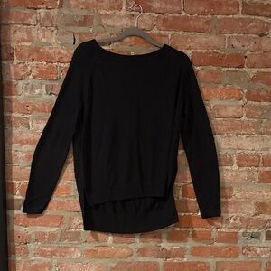 Lululemon Women's black crew neck